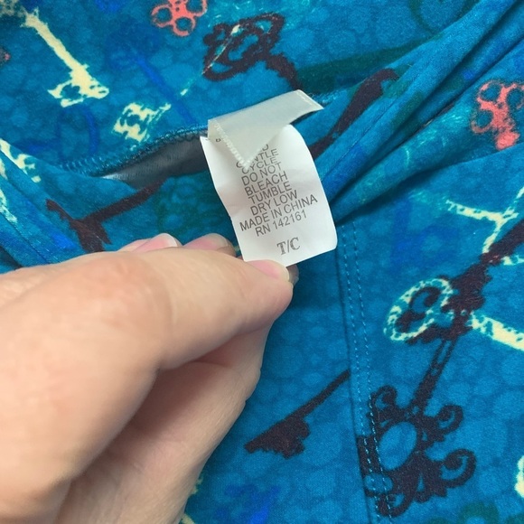 LuLaRoe matching leggings set keys red blue coordinating pair stretchy comfy EUC - Picture 5 of 13